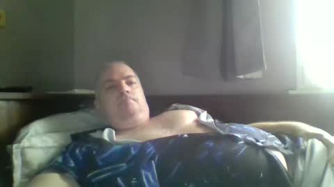 Snapshot of superboy78 chatting on 09/12/25, 04:07 superboy78 online show from 09/12/25, 04:07