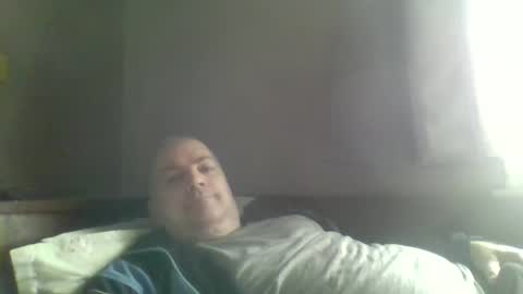 Snapshot of superboy78 chatting on 04/22/26, 02:40 superboy78 online show from 04/22/26, 02:40