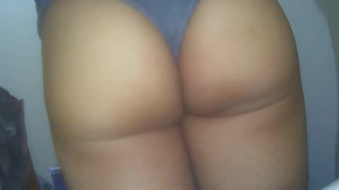 Snapshot of superboy977 chatting on 03/18/26, 04:37 superboy977 online show from 03/18/26, 04:37