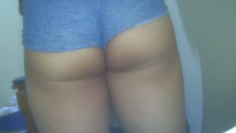 Snapshot of superboy977 chatting on 04/09/26, 04:23 superboy977 online show from 04/09/26, 04:23