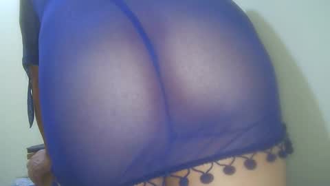 Snapshot of superboy977 chatting on 05/20/26, 03:45 superboy977 online show from 05/20/26, 03:45
