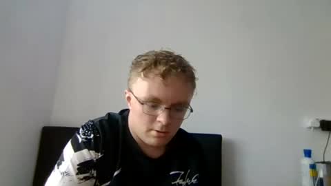 Snapshot of superduperclay chatting on 07/17/26, 04:34 superduperclay online show from 07/17/26, 04:34