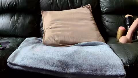 Snapshot of superduty5speed chatting on 02/02/25, 07:46 Thomas online show from 02/02/25, 07:46