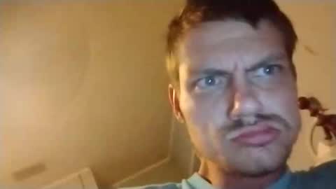 Snapshot of supergamer12656 chatting on 11/22/25, 07:57 supergamer12656 online show from 11/22/25, 07:57