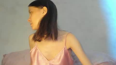 Una online show from 06/09/26, 06:36