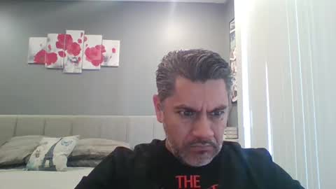 Snapshot of supernovarise chatting on 03/01/25, 05:27 supernovarise online show from 03/01/25, 05:27