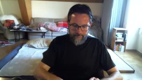 supersquirrel81 online show from 09/21/25, 06:26