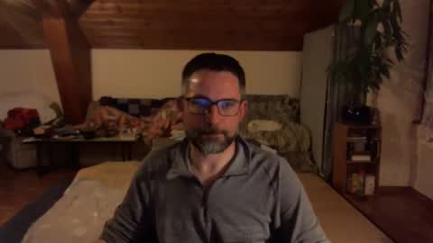 supersquirrel81 online show from 01/07/26, 06:43