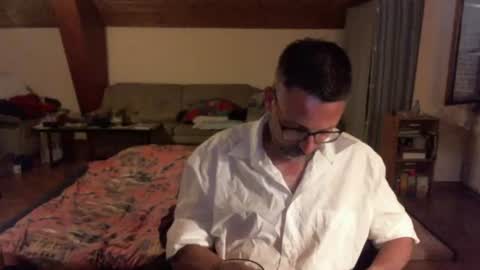 Snapshot of supersquirrel81 chatting on 06/21/26, 03:58 supersquirrel81 online show from 06/21/26, 03:58