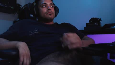 Snapshot of supertoaster69 chatting on 03/17/26, 09:07 supertoaster69 online show from 03/17/26, 09:07