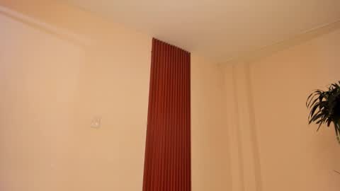 Snapshot of suprasexyjohn chatting on 11/19/25, 07:58 llllSupra llll online show from 11/19/25, 07:58