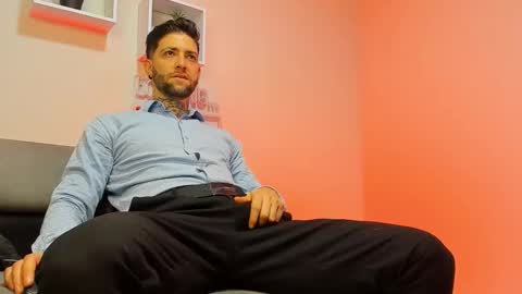 supreme_alpha_ online show from 11/10/25, 12:42