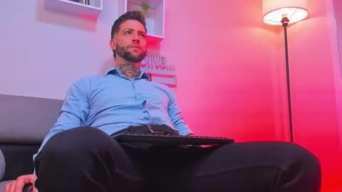 supreme_alpha_ online show from 11/15/25, 03:26