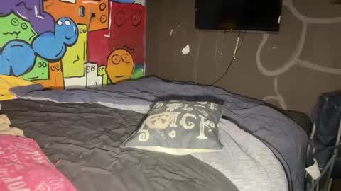 Snapshot of supremelifers chatting on 10/23/25, 08:46 Stony online show from 10/23/25, 08:46