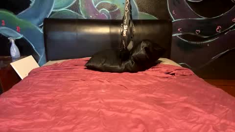 Snapshot of supremelifers chatting on 04/11/26, 10:25 Stony online show from 04/11/26, 10:25