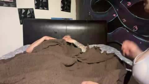 Snapshot of supremelifers chatting on 04/12/26, 10:53 Stony online show from 04/12/26, 10:53