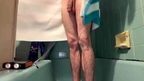 Snapshot of supremetnt1 chatting on 12/05/24, 06:10 Tyler online show from 12/05/24, 06:10