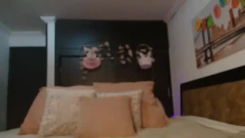 Snapshot of surella32 chatting on 03/30/26, 02:23 surella32 online show from 03/30/26, 02:23