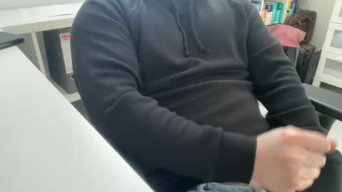 Snapshot of surfstar81 chatting on 02/27/26, 10:59 surfstar81 online show from 02/27/26, 10:59