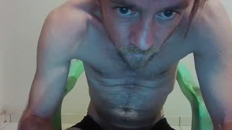 Snapshot of surfsup34 chatting on 01/07/25, 09:03 surfsup34 online show from 01/07/25, 09:03