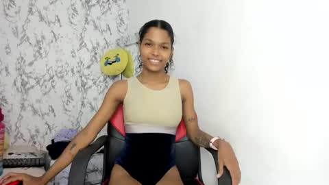 Snapshot of surifoster chatting on 07/16/26, 06:14 suri online show from 07/16/26, 06:14