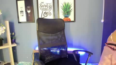 Susann online show from 04/04/26, 12:02