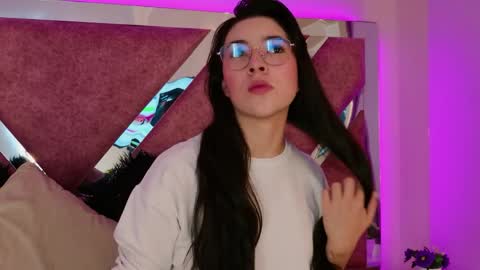 Susann online show from 04/08/26, 11:32