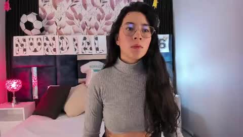 Snapshot of susa1userma_ chatting on 06/17/26, 12:18 Susann online show from 06/17/26, 12:18