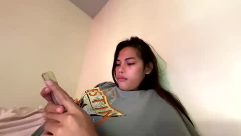 Snapshot of susaimi19 chatting on 03/14/26, 02:06 itsme Mathea69 online show from 03/14/26, 02:06