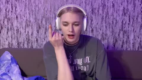 Vladiva online show from 01/24/25, 09:26