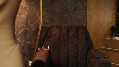 susan_wall online show from 02/05/26, 01:16