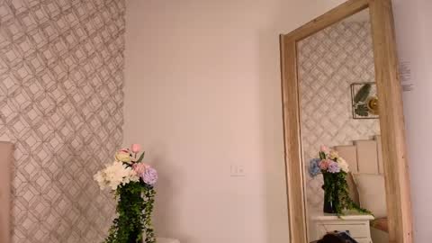 Snapshot of susana__sanchez chatting on 04/13/26, 11:27 SUSANA online show from 04/13/26, 11:27