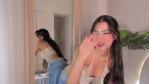 Snapshot of susana__sanchez chatting on 05/24/26, 03:44 SUSANA online show from 05/24/26, 03:44