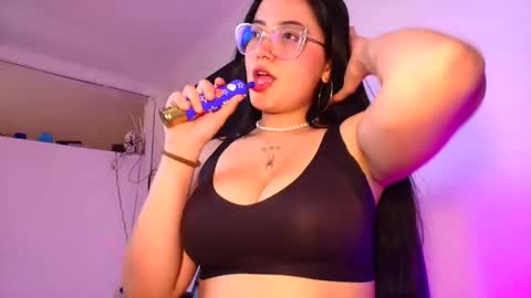 Snapshot of susana_hank chatting on 03/14/26, 07:52 susana online show from 03/14/26, 07:52