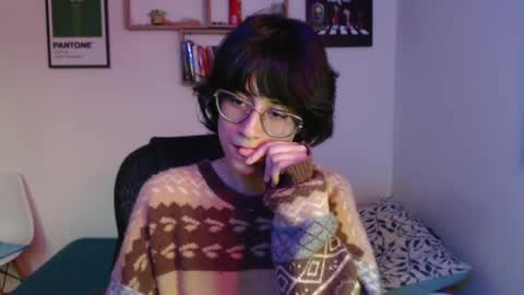 susana_w online show from 02/19/25, 11:14