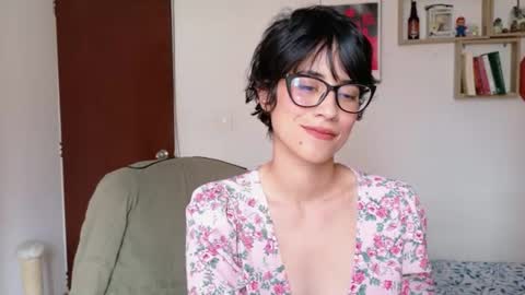 Snapshot of susana_w chatting on 07/20/26, 05:04 susana_w online show from 07/20/26, 05:04