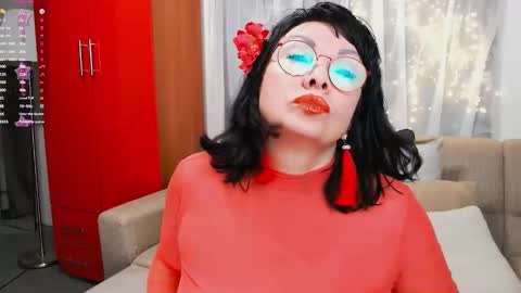 Susan online show from 12/23/24, 07:38