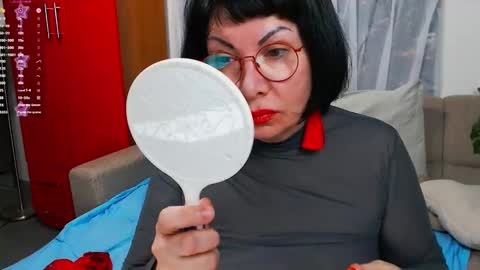 Susan online show from 01/29/25, 06:33