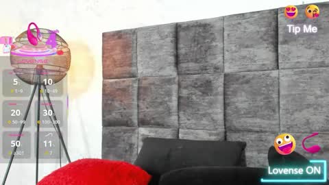 Susan online show from 10/28/25, 10:45