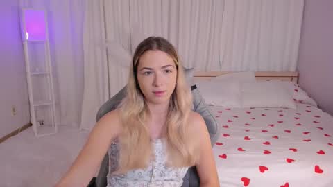 Susan online show from 11/09/25, 03:49