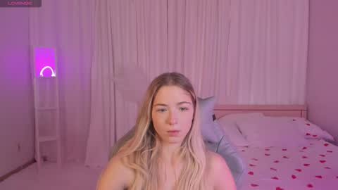 Susan online show from 11/25/25, 03:39