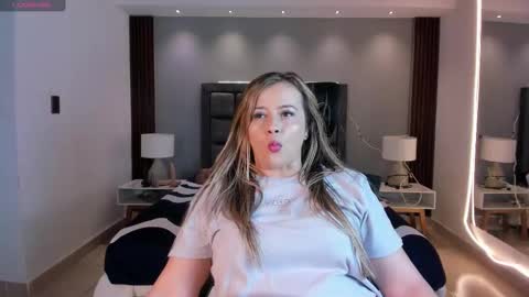 Susan  Everyday From 0530 to 1430 Col Time online show from 12/16/25, 10:53