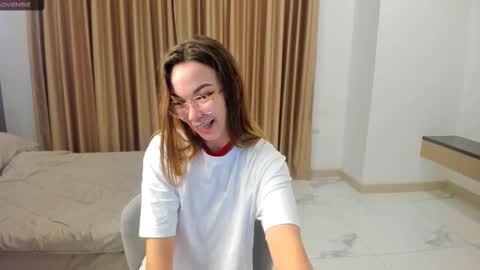 susannjohnson online show from 11/19/25, 12:43