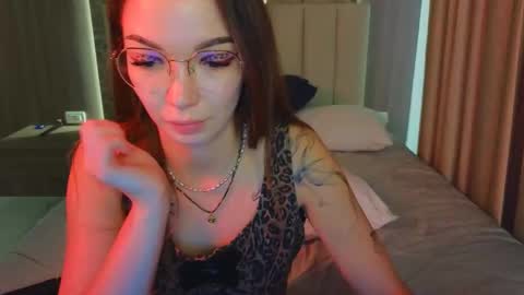 susannjohnson online show from 03/11/26, 01:44