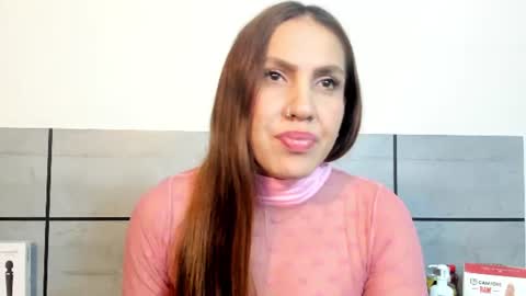 Snapshot of susanthomass chatting on 06/22/26, 07:22 susanthomass online show from 06/22/26, 07:22