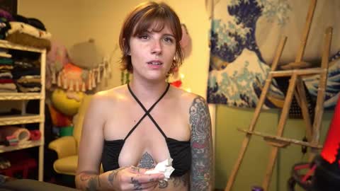   online show from 11/07/25, 07:58