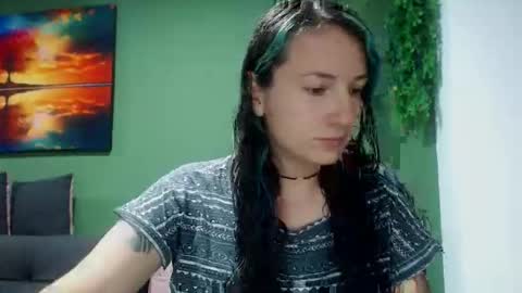 Snapshot of susi_bluee chatting on 03/06/26, 11:23 Susi online show from 03/06/26, 11:23