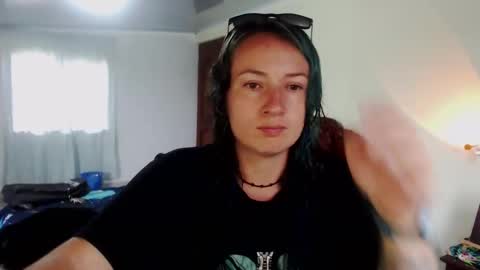 Snapshot of susi_bluee chatting on 03/18/26, 09:51 Susi online show from 03/18/26, 09:51