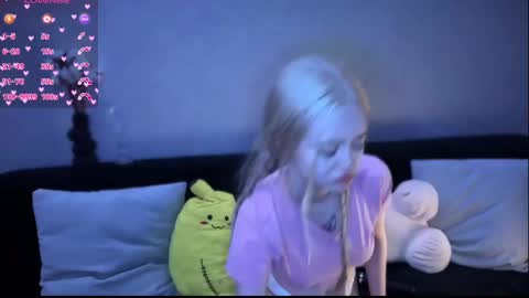 Sue online show from 02/25/25, 03:05