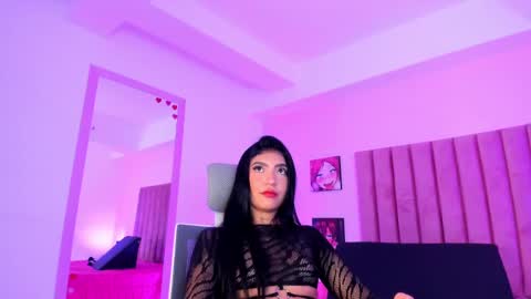 Sussan Nicole  online show from 09/23/25, 02:09